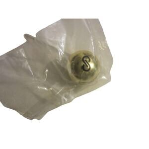 Poshmark Birthday Round Lip Balm – Vanilla Scented Lip Moisturizer (New & Sealed